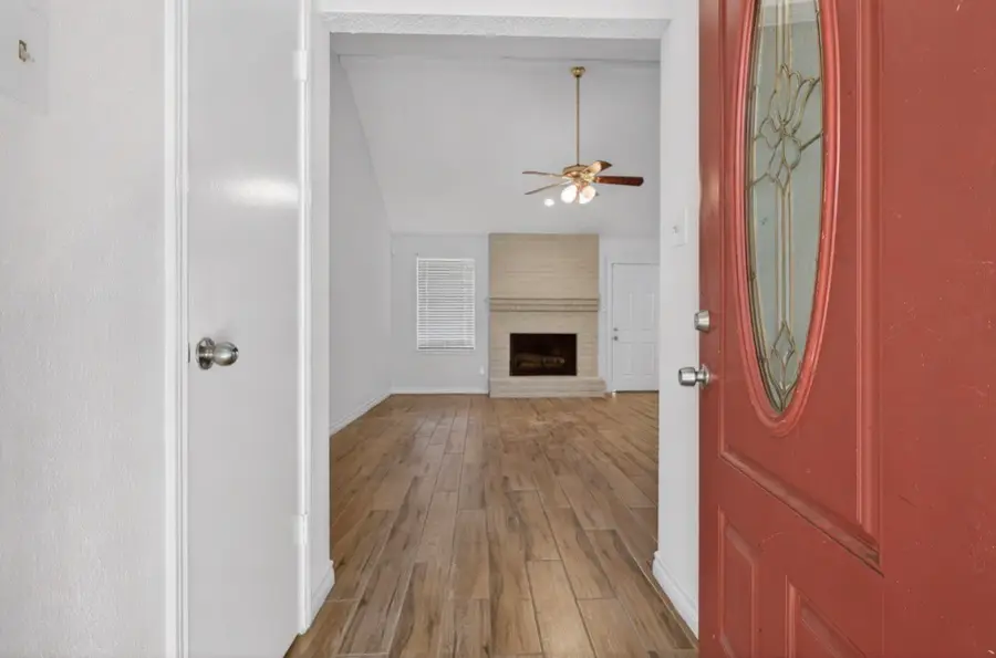 15830 Alger Drive, Missouri City, TX 77489 - Image #2