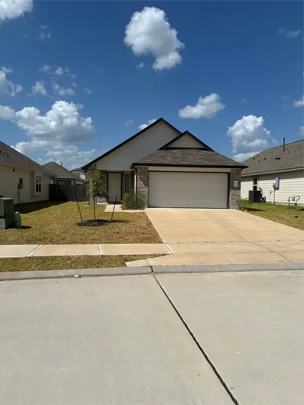 304 Caribou Court, Huntsville, TX 77320