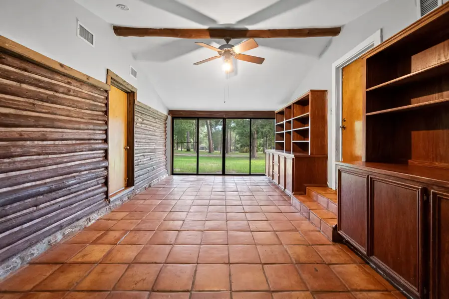 1368 Fish Hatchery Road, Huntsville, TX 77320 - #2