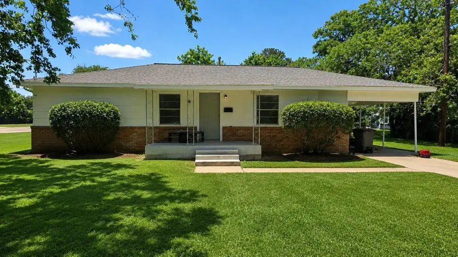 2616 Elm Avenue, Bay City, TX 77414 - #3