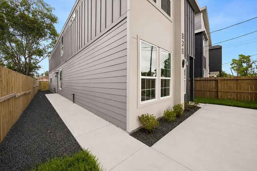938 A&B South Street, Houston, TX 77088 - #3