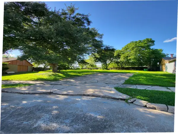 16842 Rapidcreek Drive, Houston, TX 77053