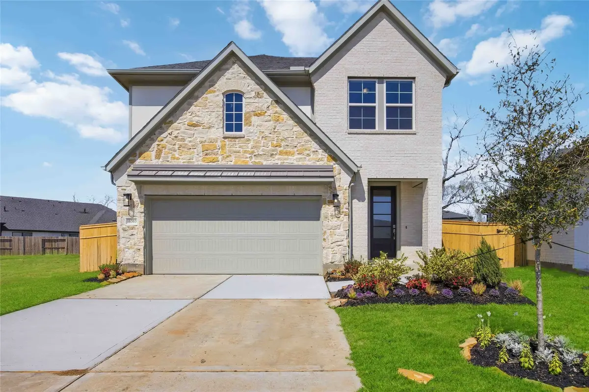 10303 Tranquil Lake Drive, Missouri City, TX 77459 - #1