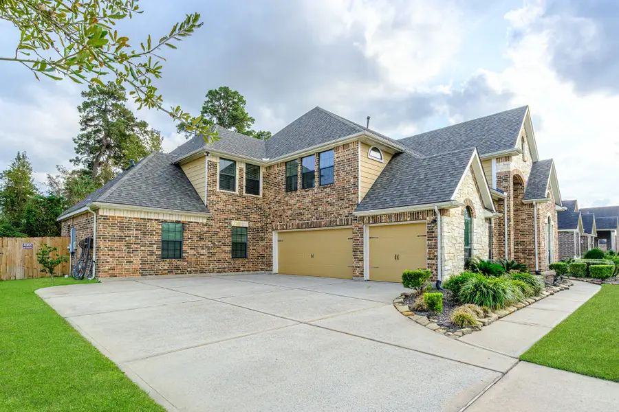 22618 Pineleigh Ct, Tomball, TX 77375 - Image #2