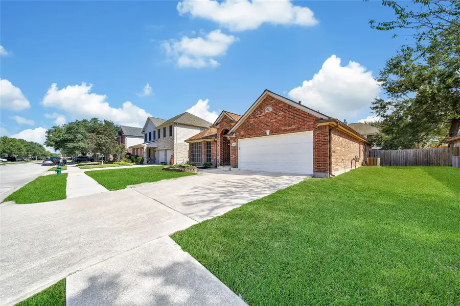 18614 Woodbreeze Drive, Humble, TX 77346 - #2