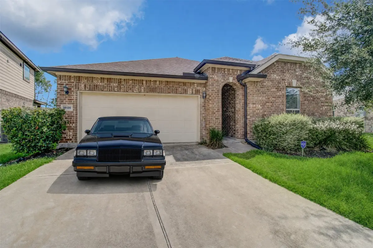 14126 Harmony Ridge Trail, Pearland, TX 77584 - #1