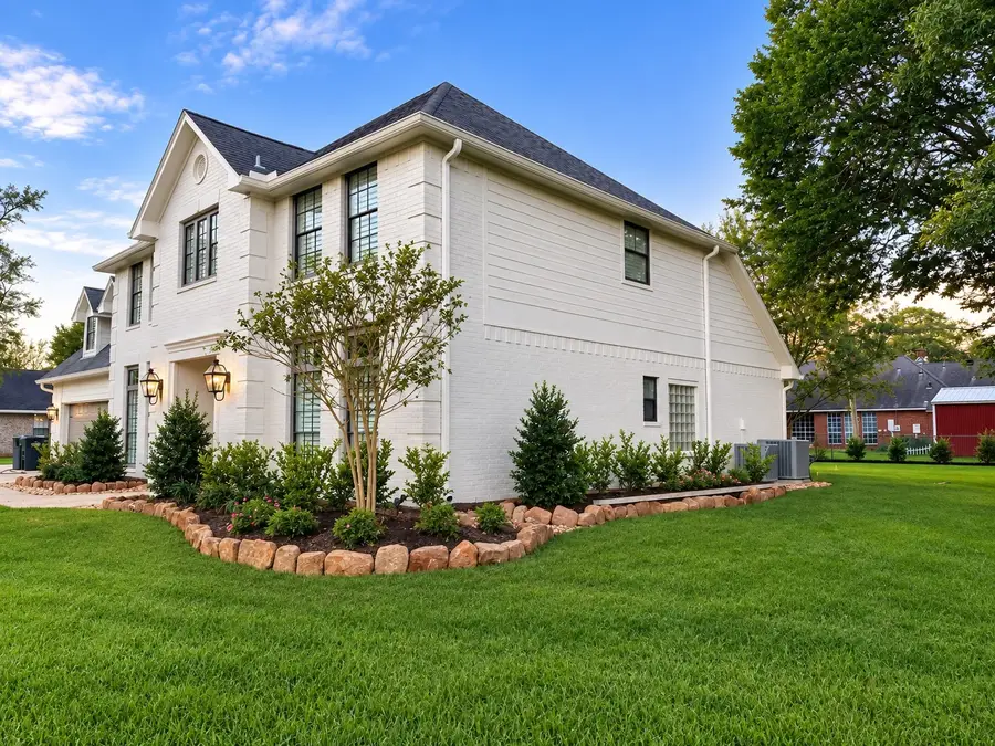 12810 Fisher Drive, Monterey Belvieu, TX 77523 - #2