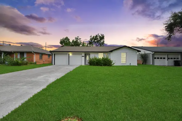 212 Harold Lane, Baytown, TX 77521