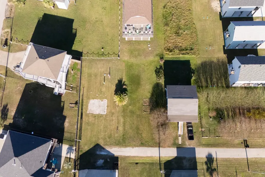 2109 1st, Crystal Beach, TX 77650 - Image #3