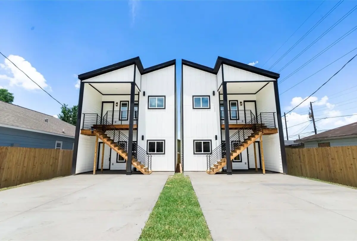 333 Delaware St, Houston, TX 77029 - #1