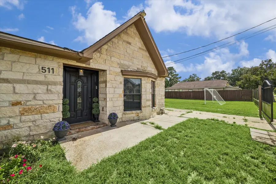 511 Avenue I, South Houston, TX 77587 - #3