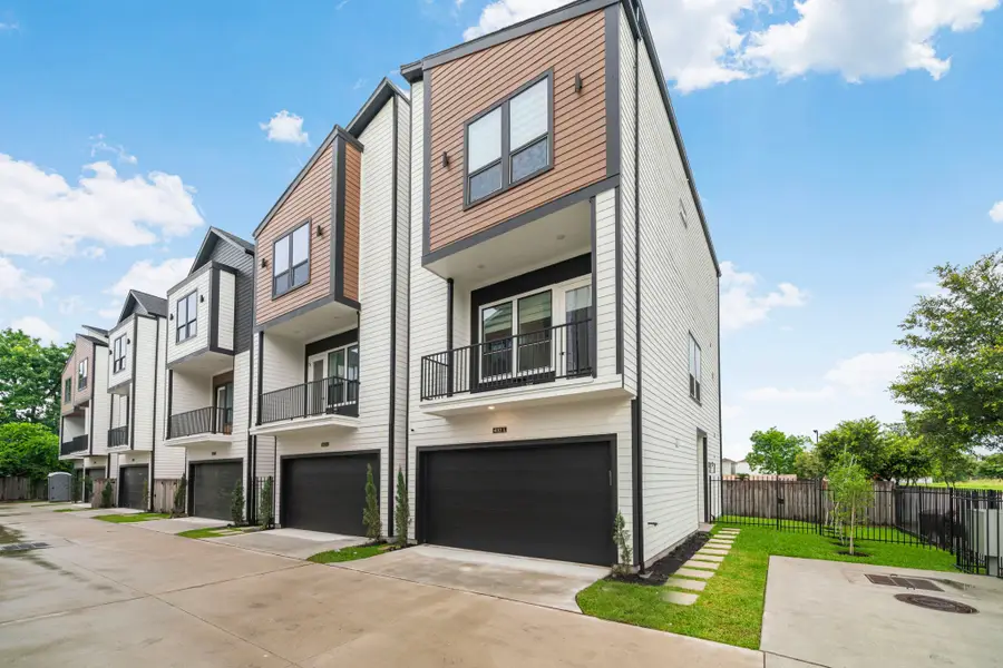 4013 Griggs Road #E, Houston, TX 77021 - #2