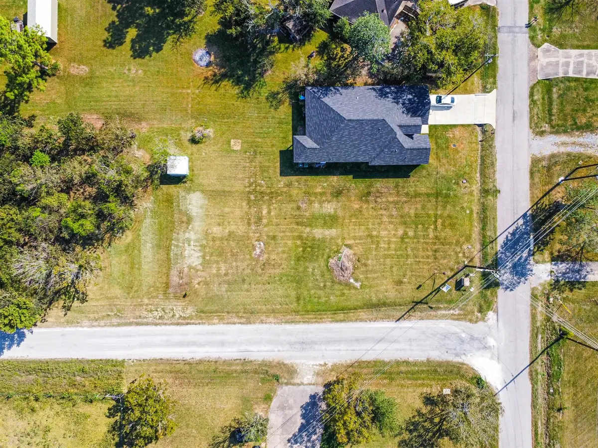 202 Sunset Heights Avenue, Dayton, TX 77535 - #1