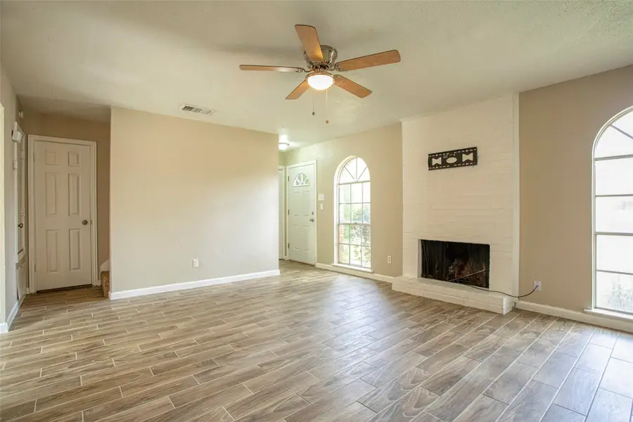 1556 Silverpines Road #556, Houston, TX 77062 - #3
