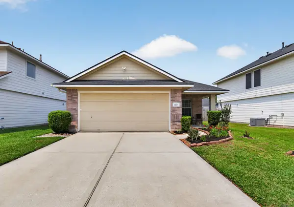 7523 Stallion Trail Drive, Humble, TX 77338