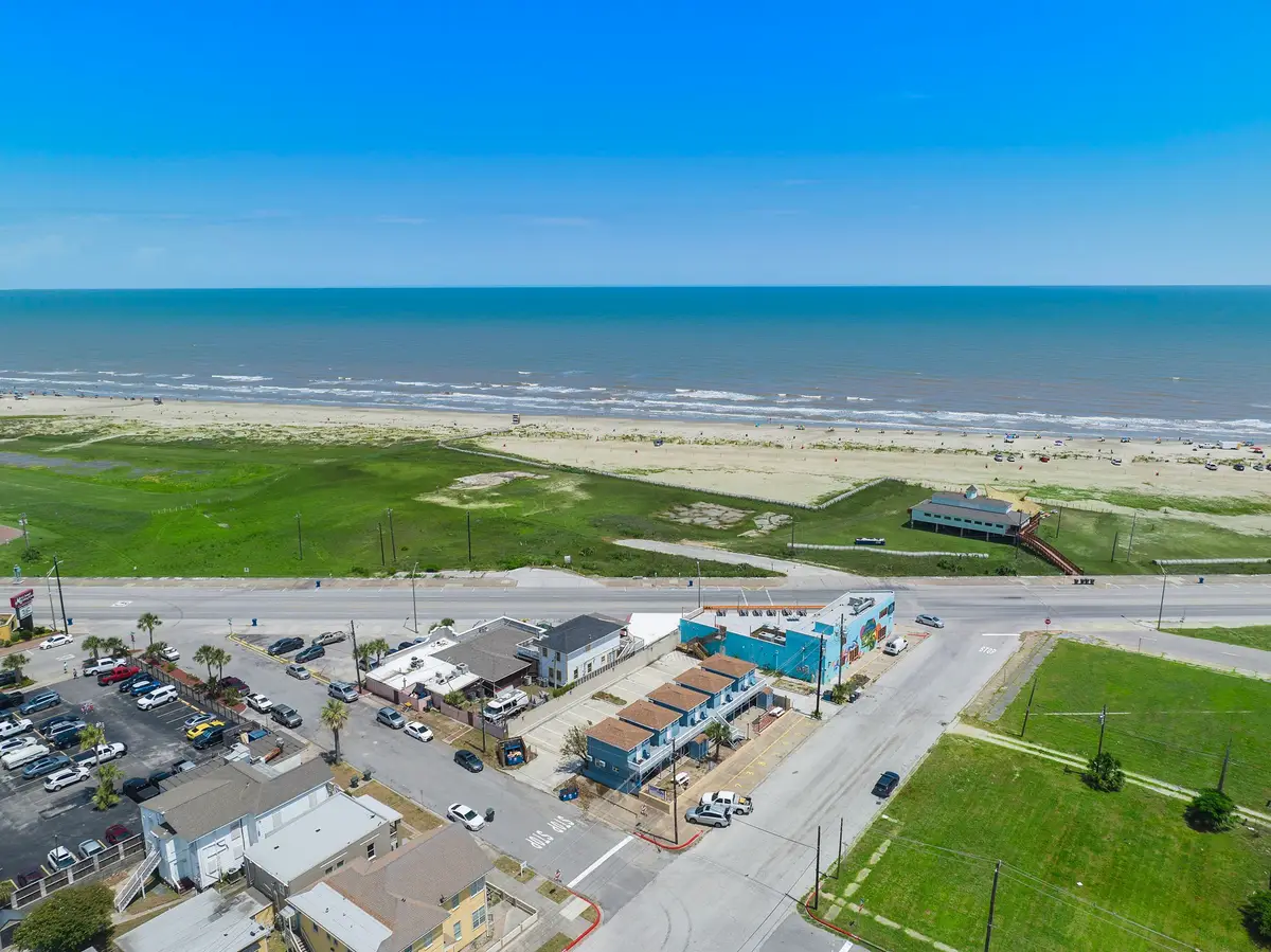 1102 8th Street, Galveston, TX 77550 - #1