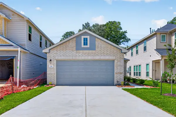 220 Emerald Thicket Lane, Huffman, TX 77336