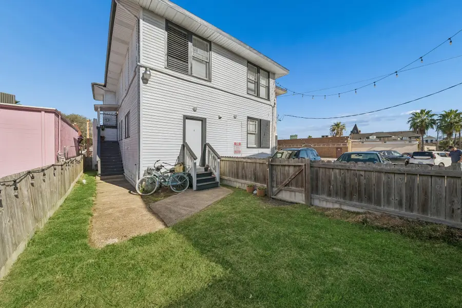 2115 Broadway Avenue J, Galveston, TX 77550 - #2