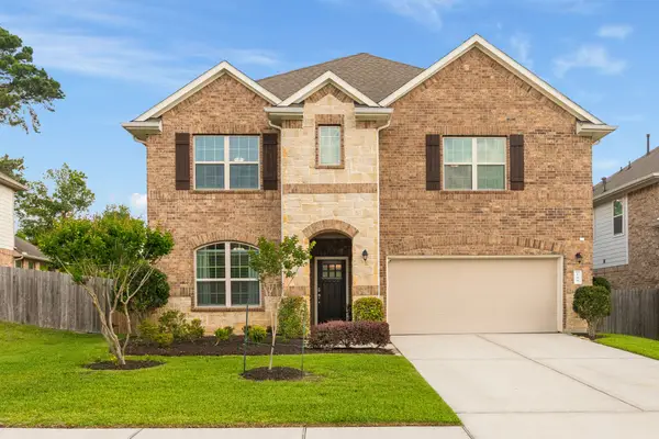 165 Chestnut Meadow Drive, Conroe, TX 77384
