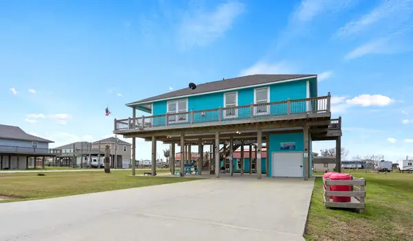 965 Gulf Shores Drive, Crystal Beach, TX 77650