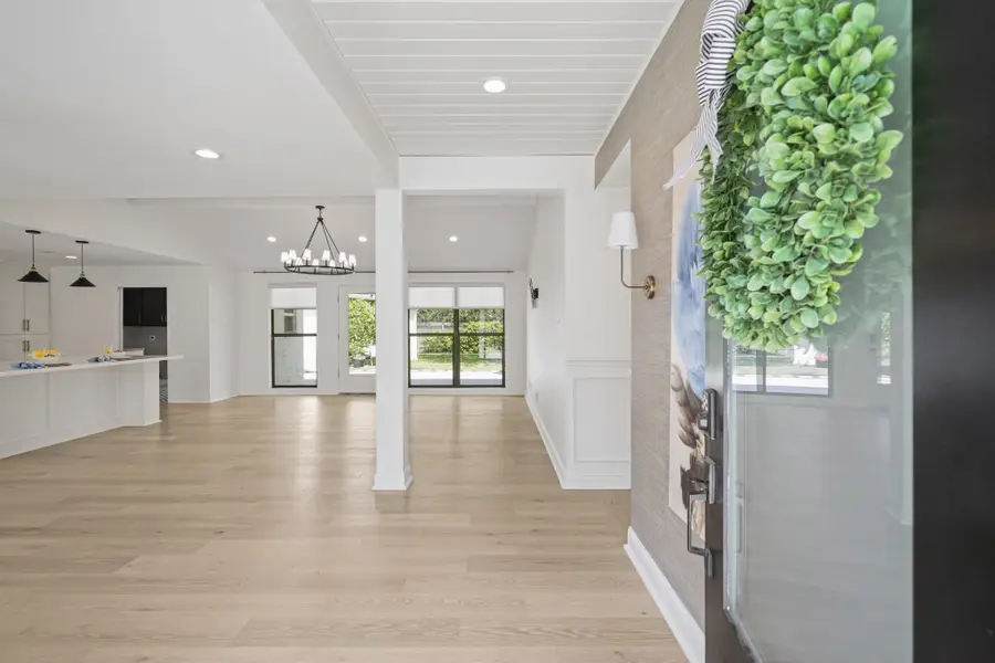 10614 Riverview Drive, Houston, TX 77042 - #3