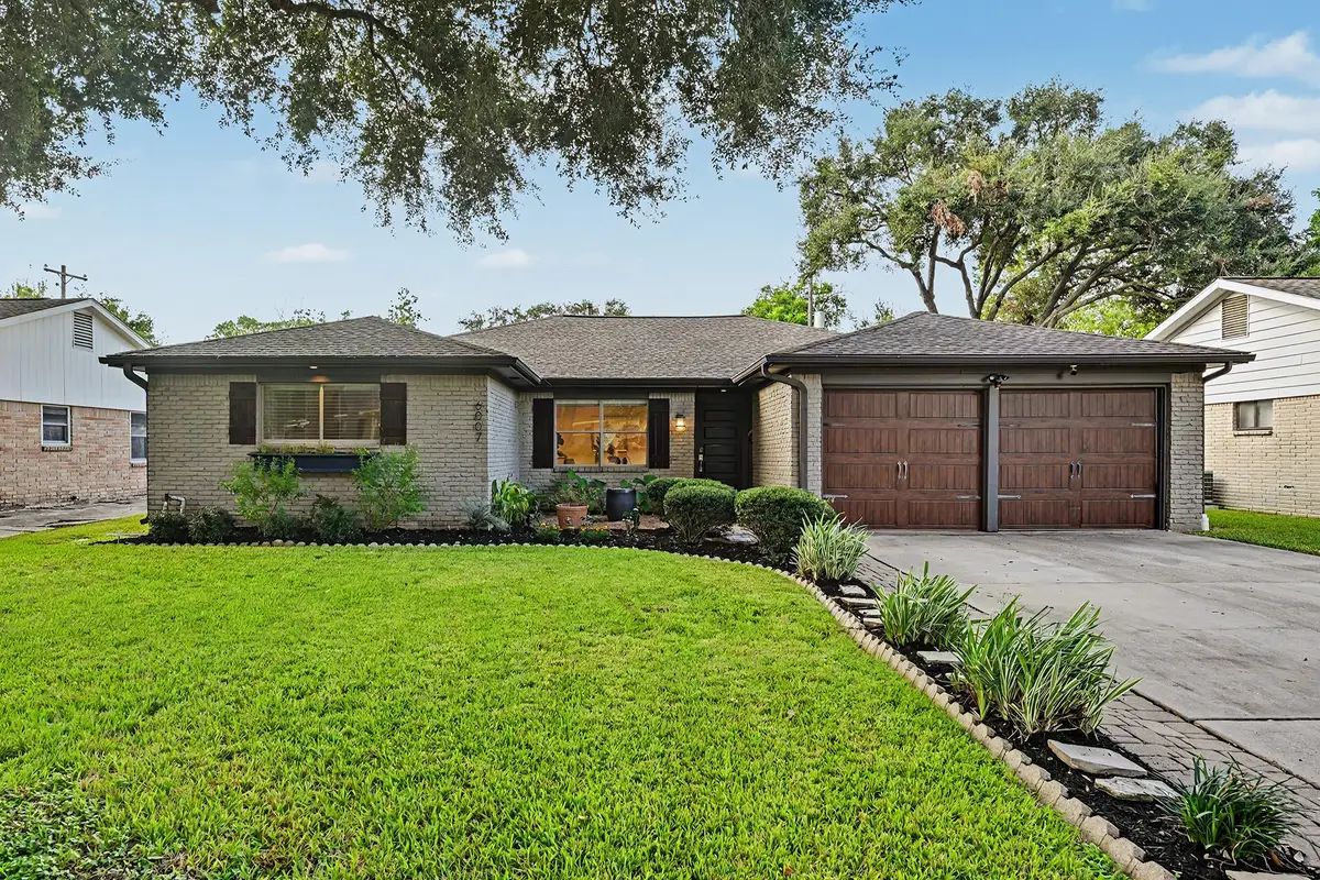 6007 Portal Drive, Houston, TX 77096 - #1