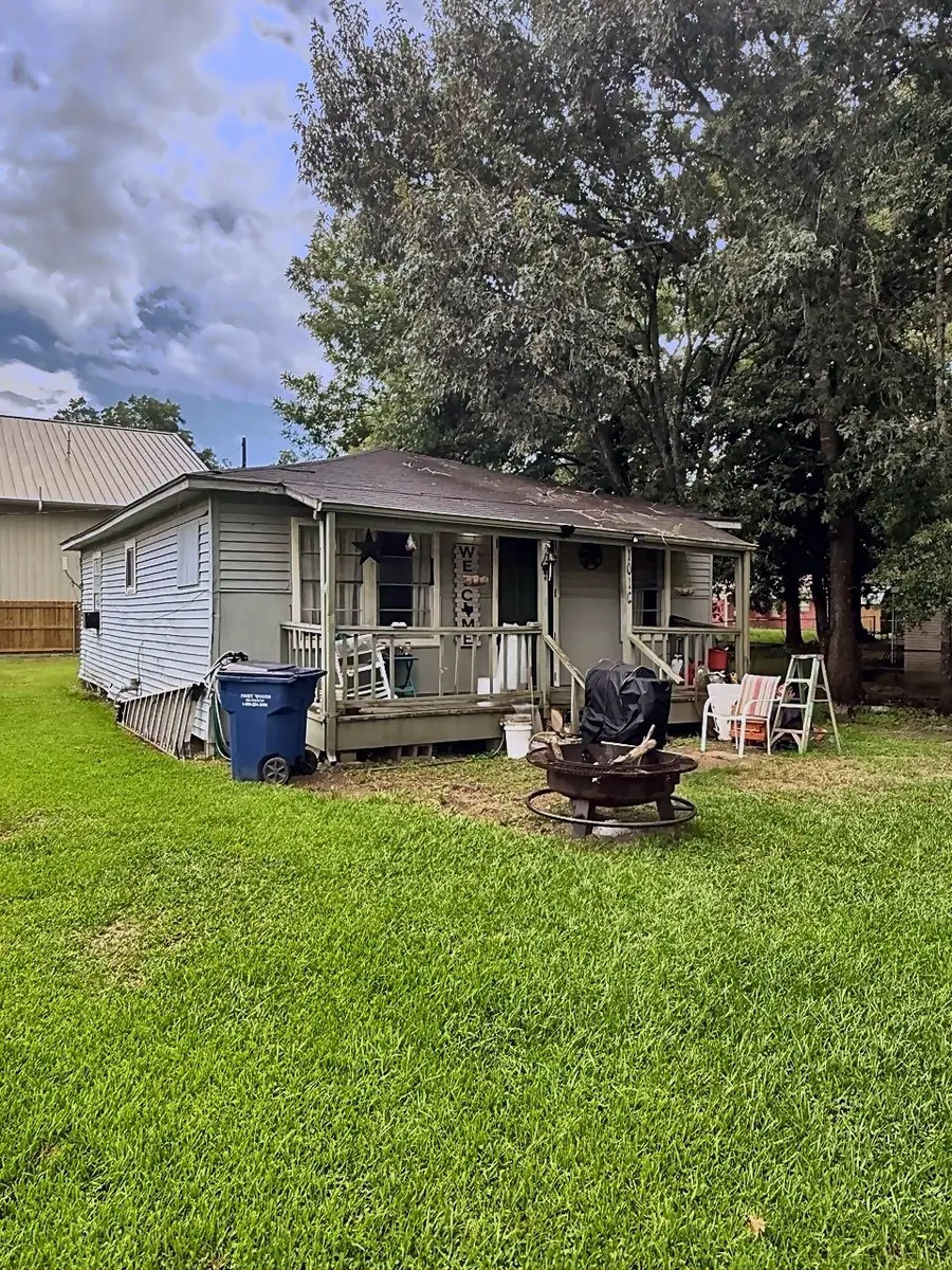 101 Elm Street, Daisetta, TX 77535 - #2