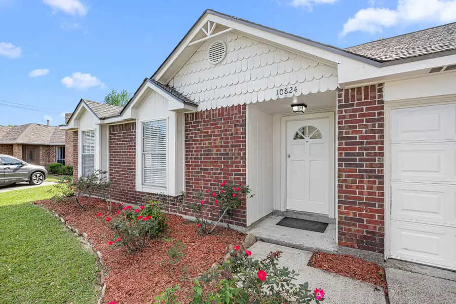 10824 W Mulberry Drive, La Porte, TX 77571 - #2