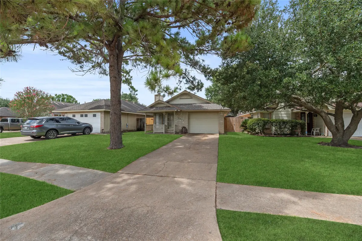 8622 Ashlawn Drive, Houston, TX 77083 - #1
