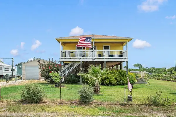 727 18th Street, Dickinson, TX 77539