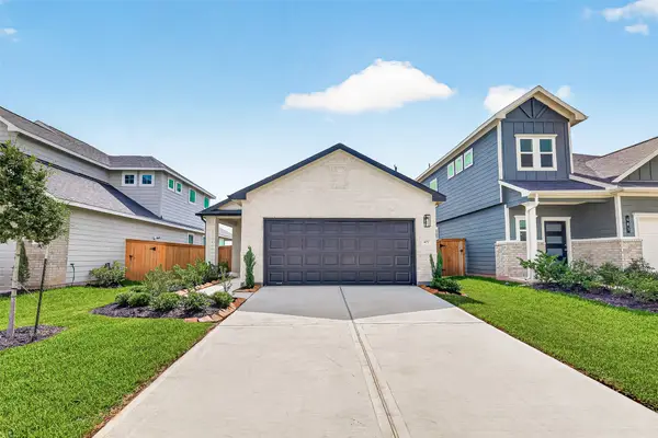 505 Stone Placa Trail, Brookshire, TX 77423