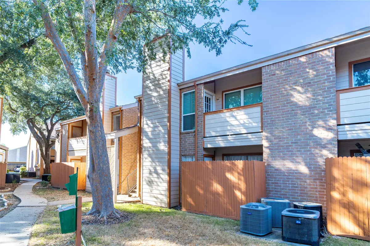 10202 Forum Park Drive #211, Houston, TX 77036 - #1