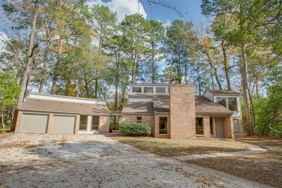 605 Jeff Davis Court, Conroe, TX 77302 - Image #2