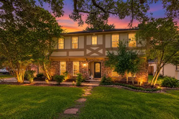 2025 Briar Lane, Richmond, TX 77469