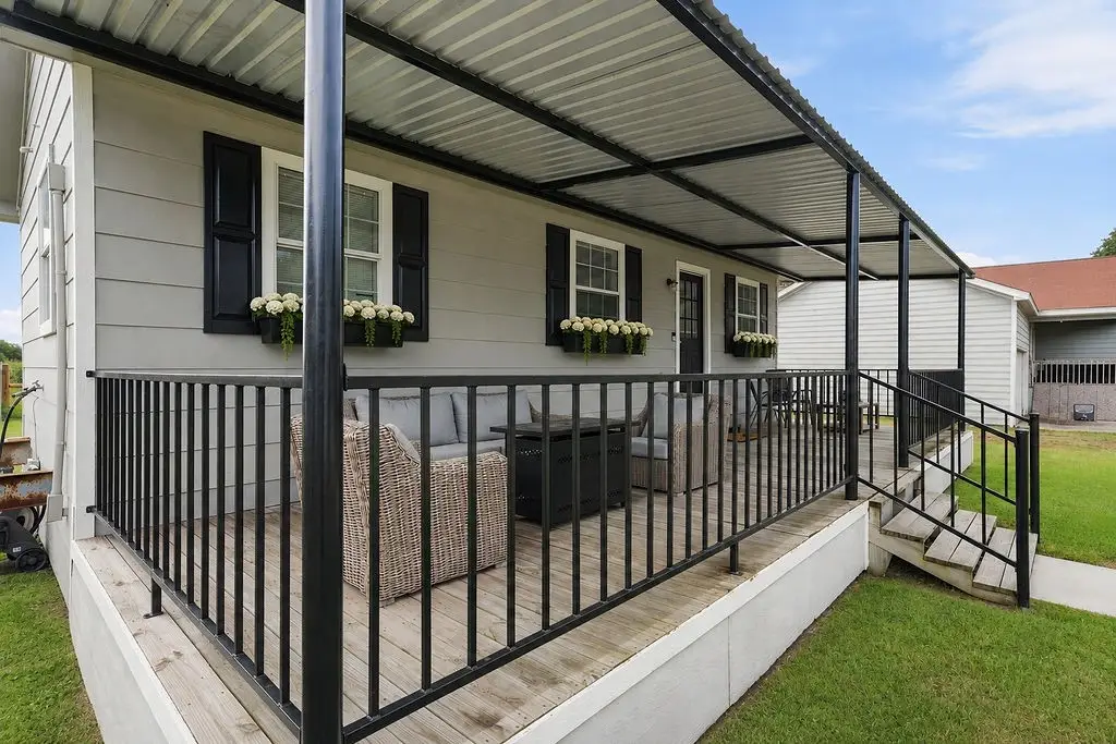 2207 Bunton Drive, El Campo, TX 77437 - #1