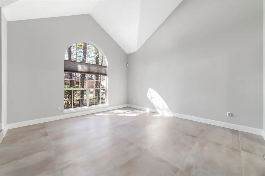 183 N Village Knoll Circle, The Woodlands, TX 77381 - #3