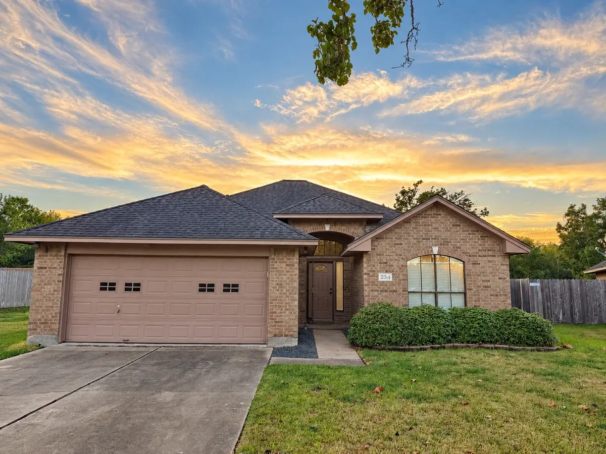 234 Mango Street, Lake Jackson, TX 77566 - #1