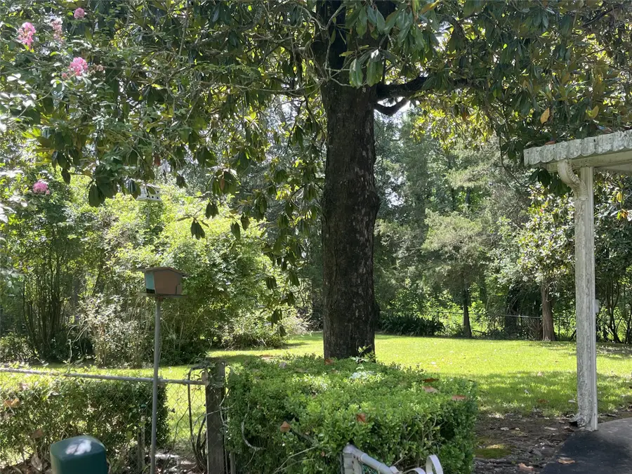 149 Hickory Hollow, Onalaska, TX 77360 - #2