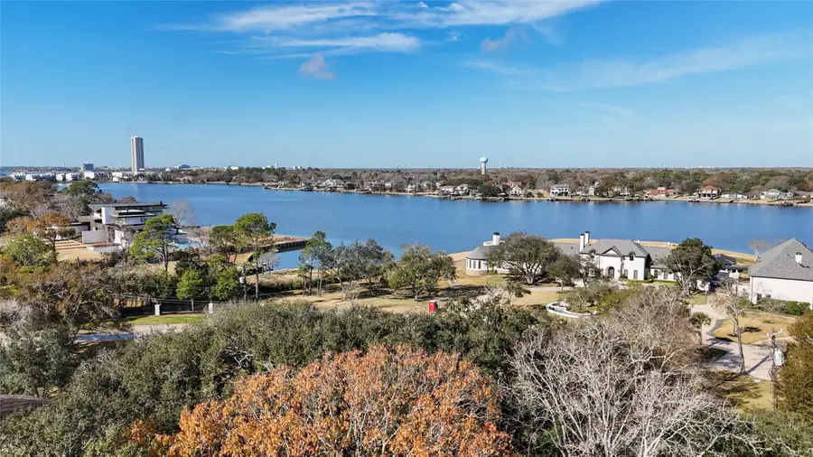 404 Lakeshore Drive, El Lago, TX 77586-6036 - #3