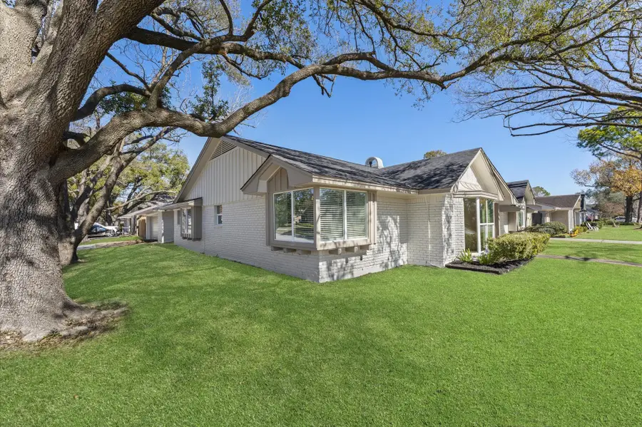 8014 Meadowcroft Drive, Houston, TX 77063 - Image #3