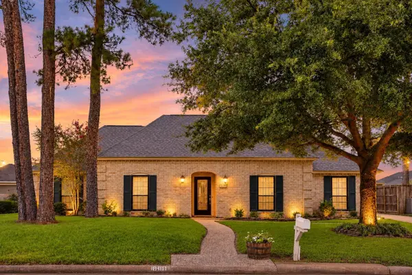 14731 Gladebrook Drive, Houston, TX 77068