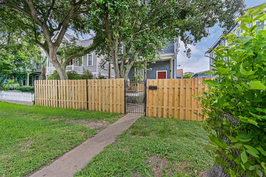 1713 Moody Avenue, Galveston, TX 77550 - #2