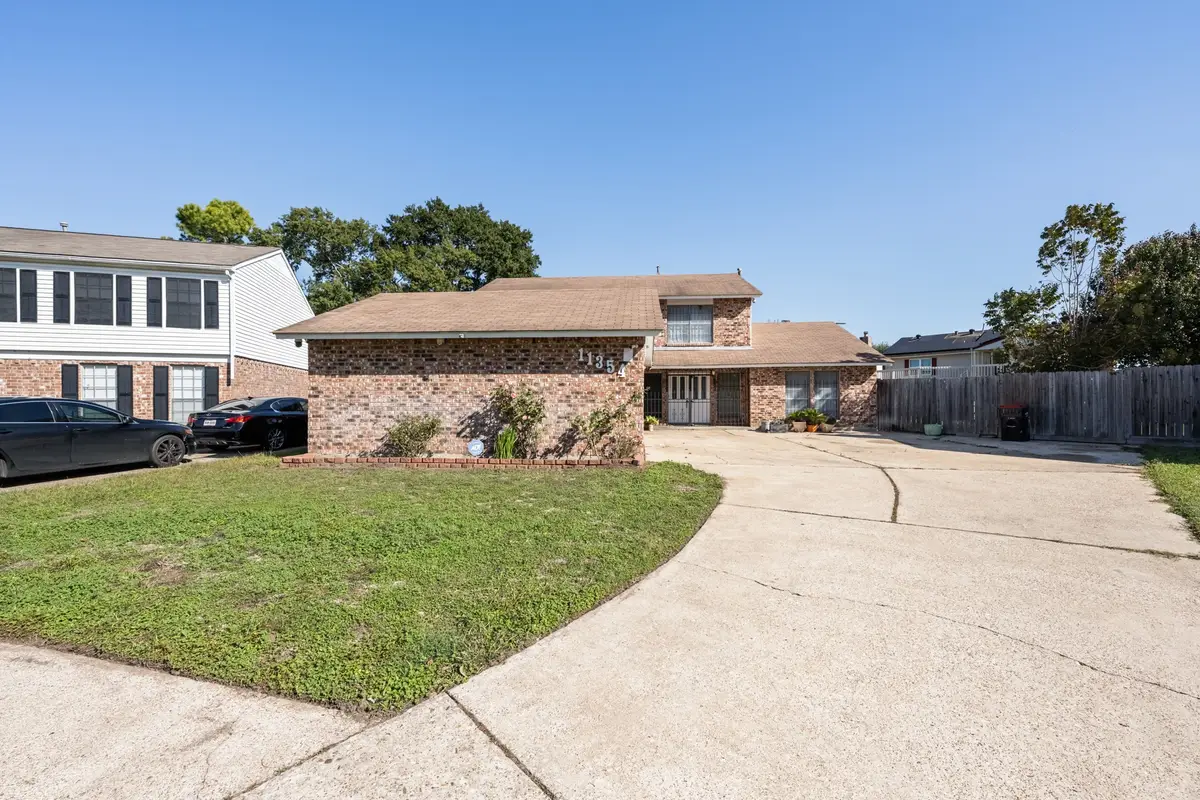 11354 White Gate Lane, Houston, TX 77067 - Image #1