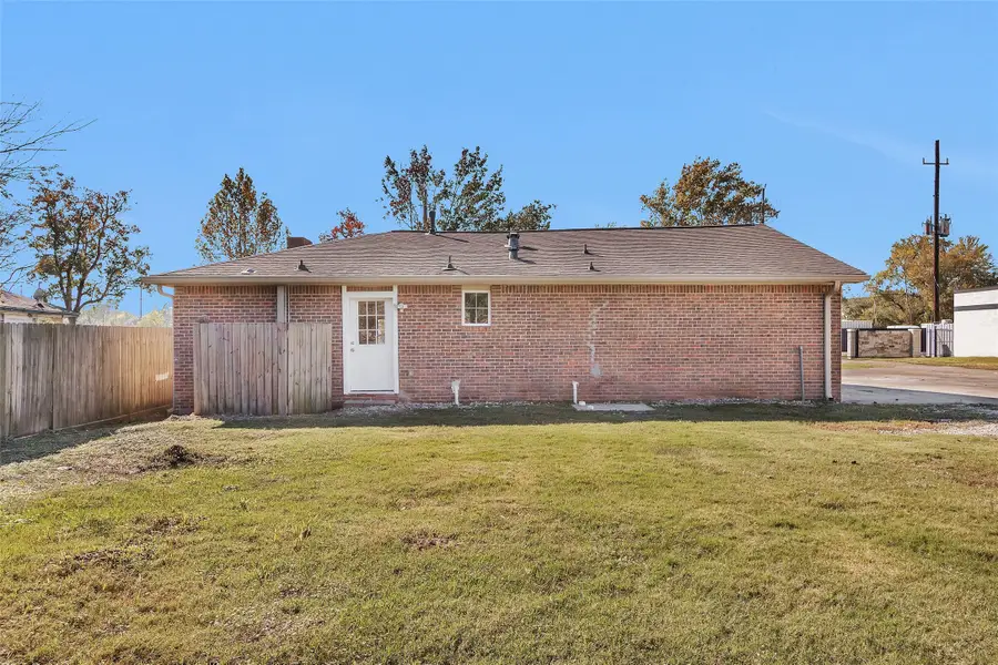 15010 Beatty Drive, Houston, TX 77396 - Image #3