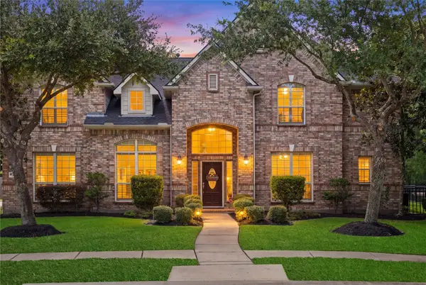 11710 Oakshield Lane, Cypress, TX 77433