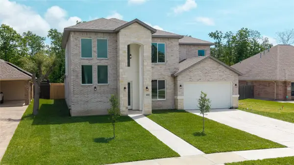 4106 Bear Creek Trace, Baytown, TX 77521