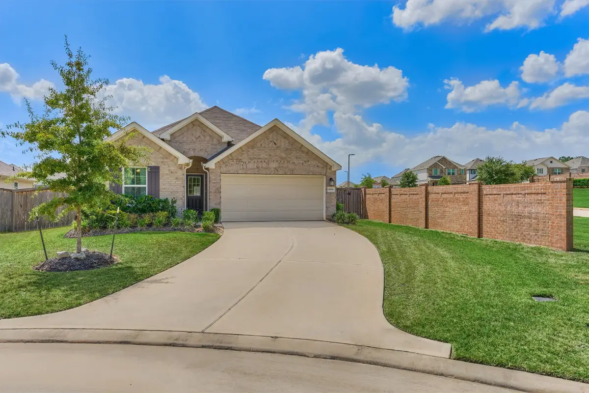 10004 Bigfoot Wallace Drive, Montgomery, TX 77316 - #1