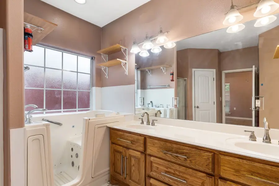 209 Southbend Drive, Lufkin, TX 75901 - #3