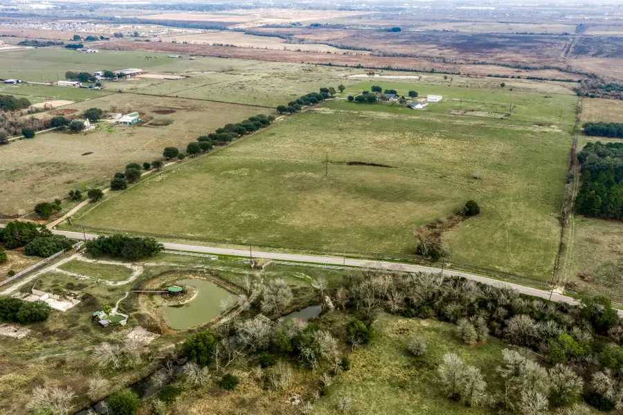 16450 Mathis Road, Waller, TX 77484 - Image #3