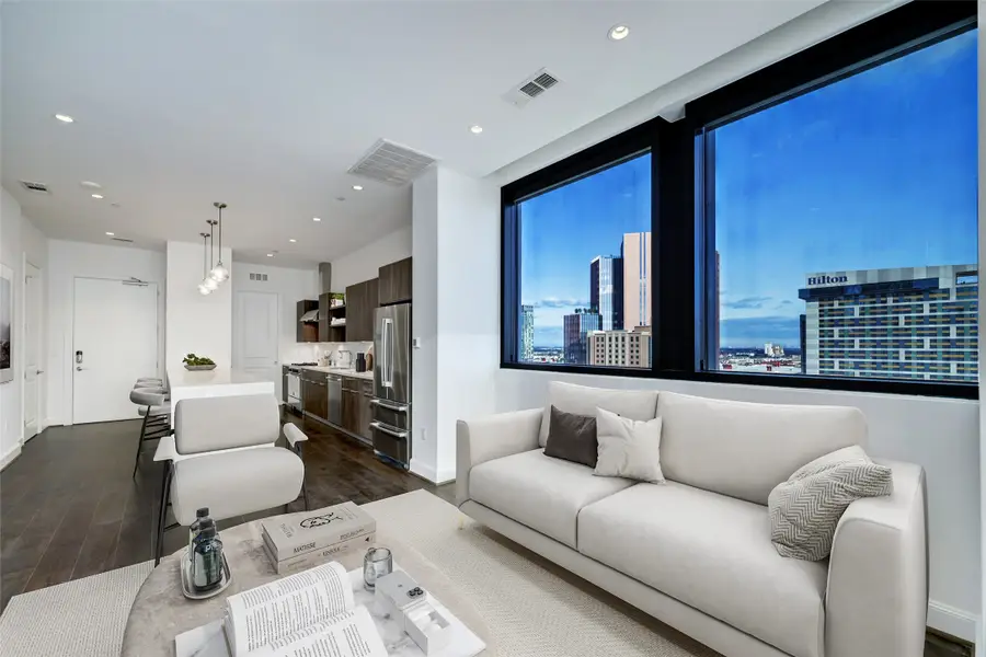 1211 Caroline Street #1604, Houston, TX 77002 - #3